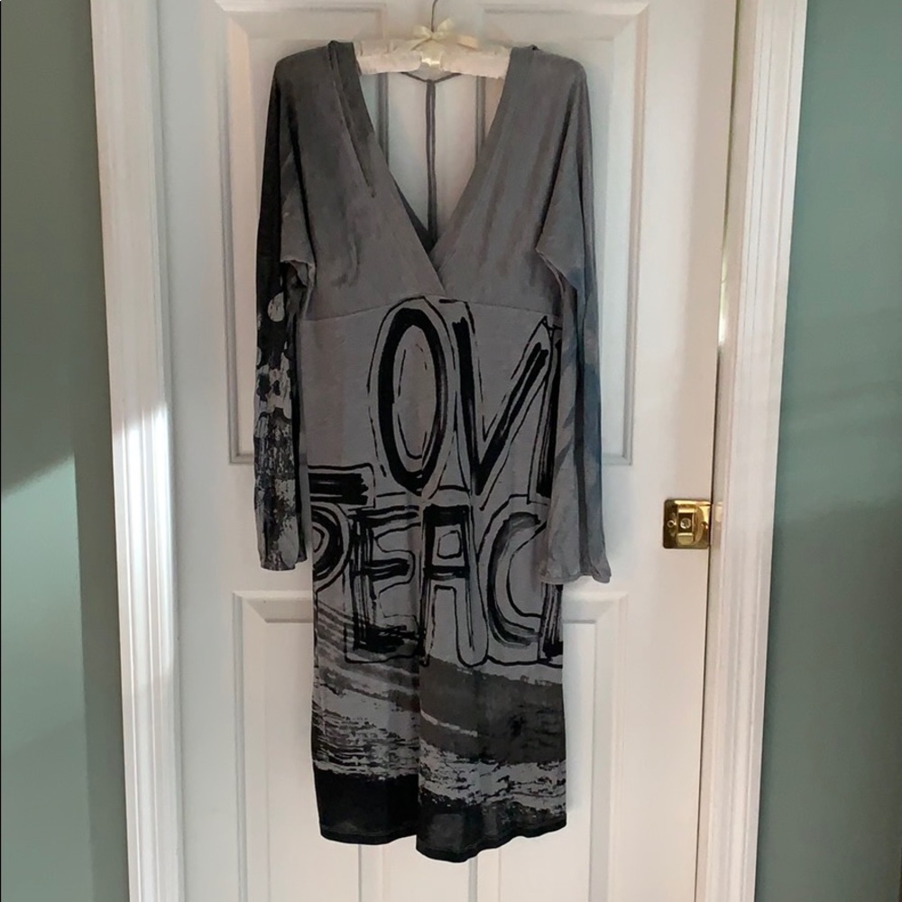 Artsy T-shirt dress